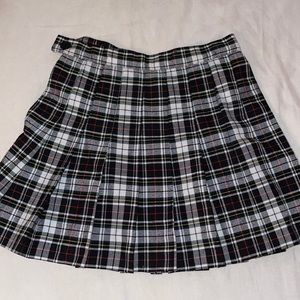 Pleated school girl mini skirt